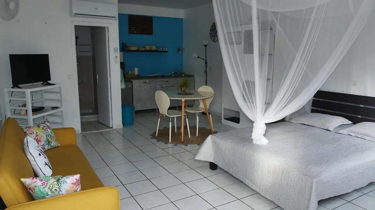 Le Colibri Et Le Frangipanier Apartment La Trinite
